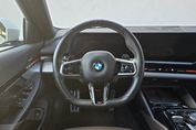BMW Seria 5 520d xDrive M Sport aut