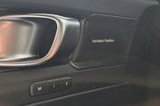 Volvo XC40 B4 Plus Dark