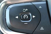Volvo XC40 B3 Plus Dark