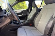 Volvo XC40 B3 Plus Dark