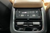 Volvo XC60 B5 B AWD Ultra Dark