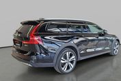 Volvo V60 CC B4 D AWD aut