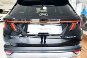 Hyundai Tucson 1.6 T-GDi HEV Smart Black 2WD aut