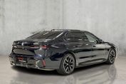 BMW i7 105.7kWh xDrive60