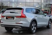 Volvo V60 Cross Country B4 D AWD Core