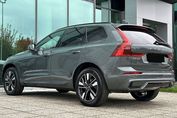 Volvo XC60 B5 AWD Plus Dark