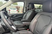 Mercedes V Klasa V 300 d 4-Matic 9G-Tronic Avantgarde (ekstra dł)