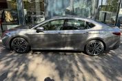Toyota Camry Executive 2.5 Hybrid Dynamic Force