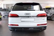 Audi Q7 50 TDI quattro S Line