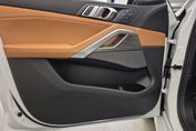 BMW X6 M50i