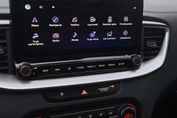 Kia Ceed 1.5 T-GDI Business Line DCT