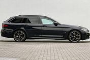 BMW Seria 5 Touring 530d xDrive M Sport