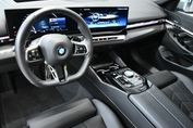 BMW Seria 5 520i mHEV M Sport aut