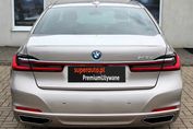 BMW Seria 7 745e