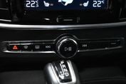 Volvo S90 D4 Momentum