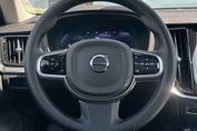 Volvo V60 B4 B Plus Dark