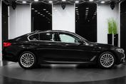 BMW Seria 5 520d xDrive Luxury Line