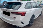 Skoda Octavia RS 2.0 TSI DSG