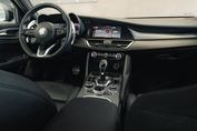 Alfa Romeo Giulia 2.0 Turbo Veloce Q4