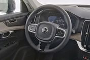 Volvo XC90 T8 AWD Plug-In Hybrid Plus Dark