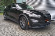 Ford Mustang Mach-E 75KWH Rwd