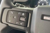 Land Rover Defender 90 D250 X-Dynamic SE