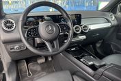 Mercedes GLB 200