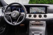 Mercedes E Klasa E 300 e 4-Matic Avantgarde