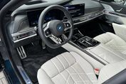 BMW Seria 7 M760e xDrive