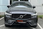Volvo XC60 B5 B AWD Ultra Dark