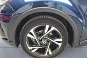 Toyota C-HR 2.0 Hybrid Style