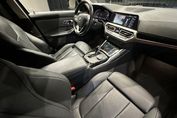 BMW Seria 3 Touring 320d xDrive Sport Line