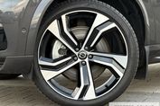 Volvo XC90 T8 AWD Plug-In Hybrid Ultra Dark 7os aut