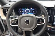 Volvo XC60 B5 B AWD Plus Dark