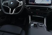 BMW Seria 3 330i xDrive M Sport sport-aut