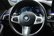 BMW Seria 5 520d xDrive M Sport mHEV aut