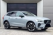 Volvo XC60 B5 B AWD Ultra Dark