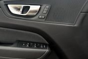 Volvo XC60 B5 B AWD R-Design aut