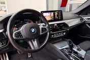 BMW Seria 5 530d xDrive M Sport