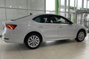Skoda Octavia Drive Selection 1.5 TSI mHEV DSG
