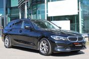 BMW Seria 3 Touring 320d xDrive Sport Line