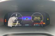 Renault Captur Techno 1.6 E-Tech Hybrid AT