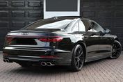 Audi A8 S8 TFSI quattro