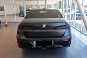 BMW Seria 7 740d xDrive M Sport