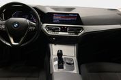 BMW Seria 3 320d mHEV sport-aut