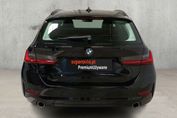 BMW Seria 3 Touring 320d Sport Line