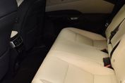 Lexus RX 350h Omotenashi