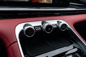Omoda 9 1.5 Super Hybrid Exclusive AWD