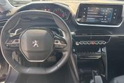 Peugeot 2008 Allure 1.2 PureTech S&S EAT8