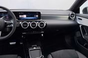 Mercedes CLA 200 AMG Line
